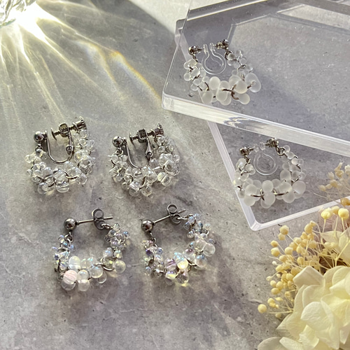 No.254 ドロップビーズとラインストーンのピアス ハンドメイド ファル