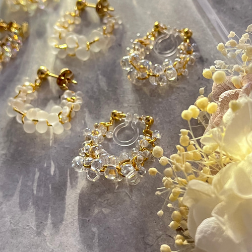 ファルファーレゴールド＊イヤリングorピアス(クリア・オーロラ