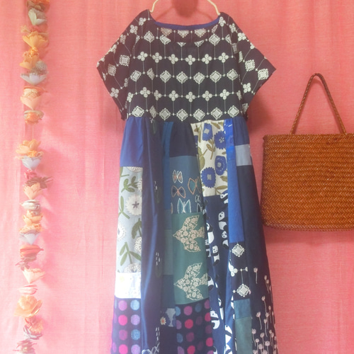 ミナペルホネン】刺繍パッチワーク ゆるふわワンピース navy 