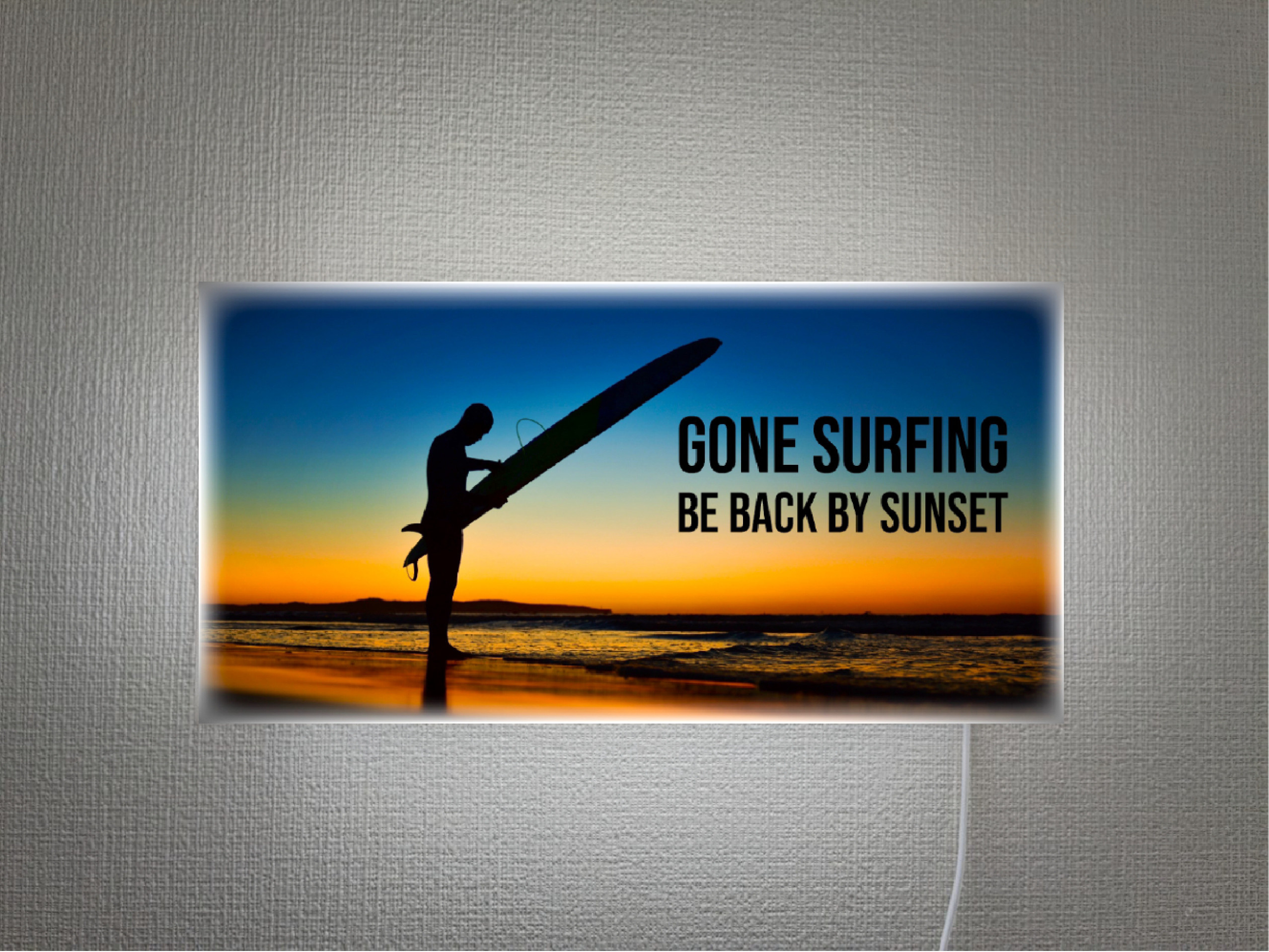 【Lサイズ】サーフィン 夕焼け ビーチ ハワイ マリンスポーツ サーファー 壁掛け 照明 看板 置物 雑貨 ライトBOX