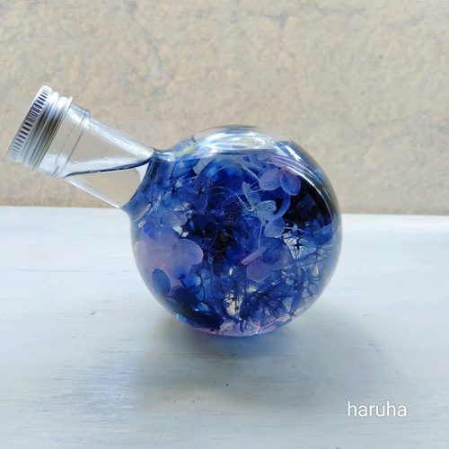 神秘的なハーバリウム 深海 地球 宇宙 星 紫陽花 ハーバリウム・植物