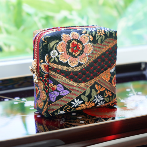 リバティ オトナかわいい 巾着ポーチ ＜Small Susanna＞(スモール  