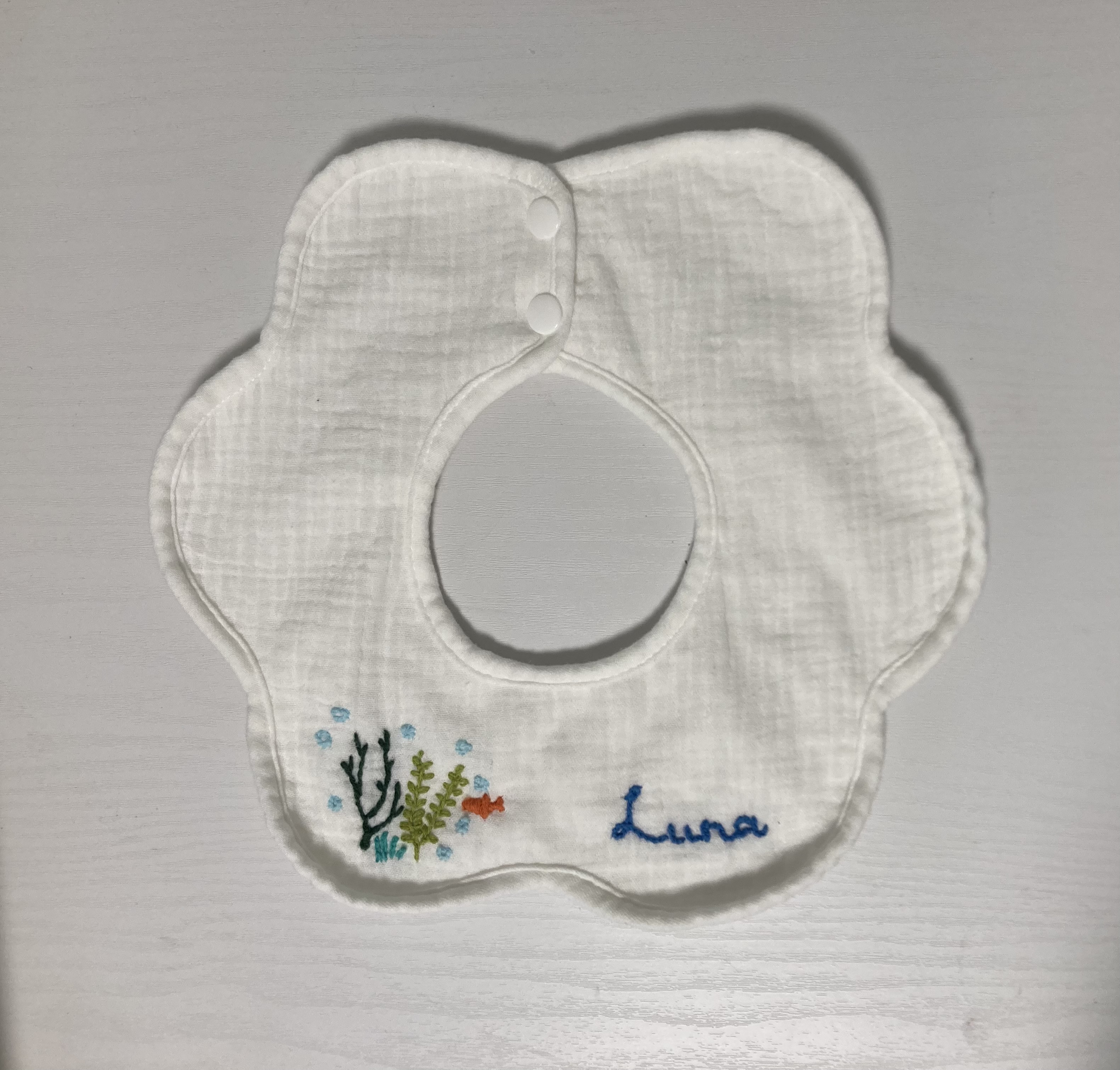 刺繍ベビースタイ✳︎すずらん✳︎ 名入れできます スタイ