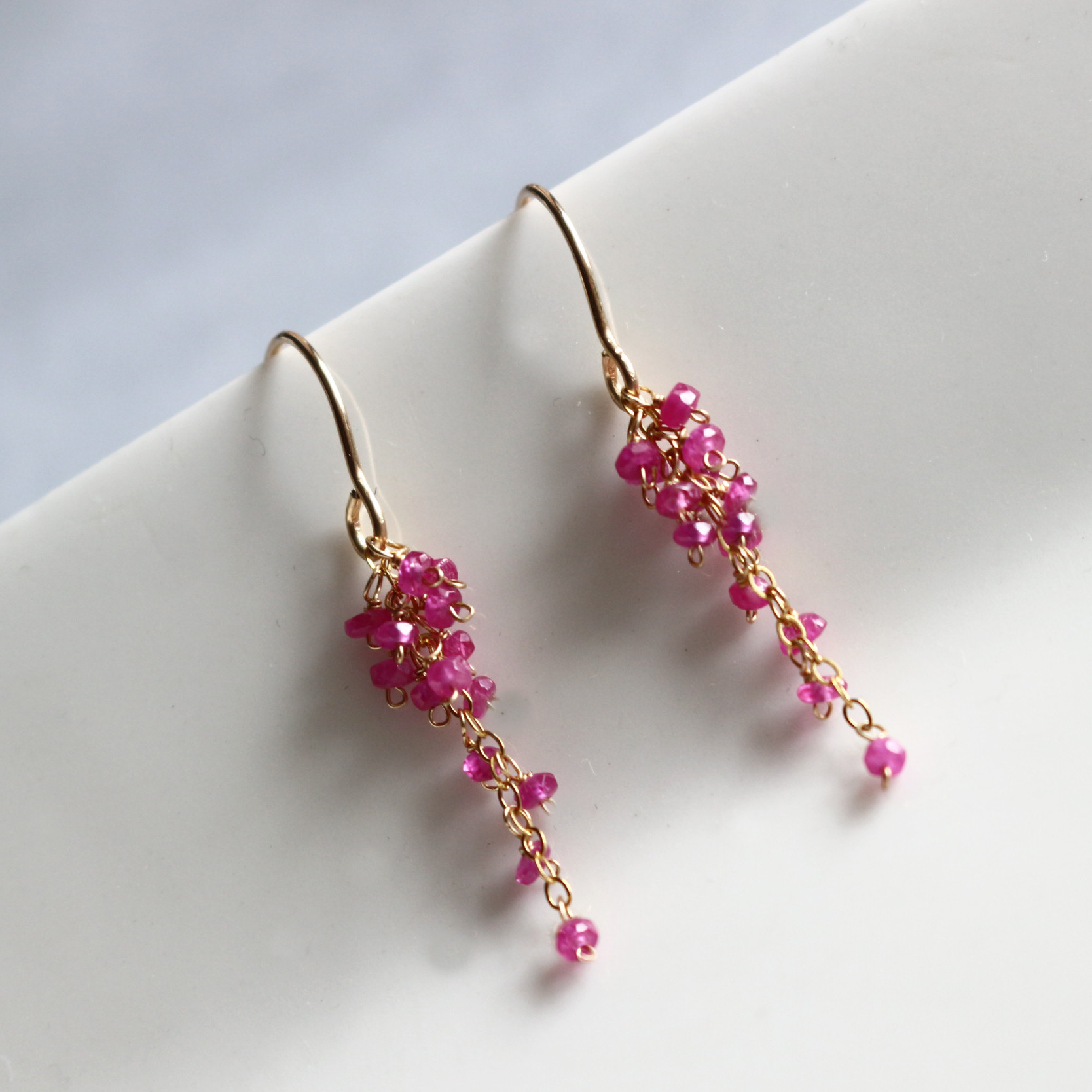 房房ルビー・ピアス