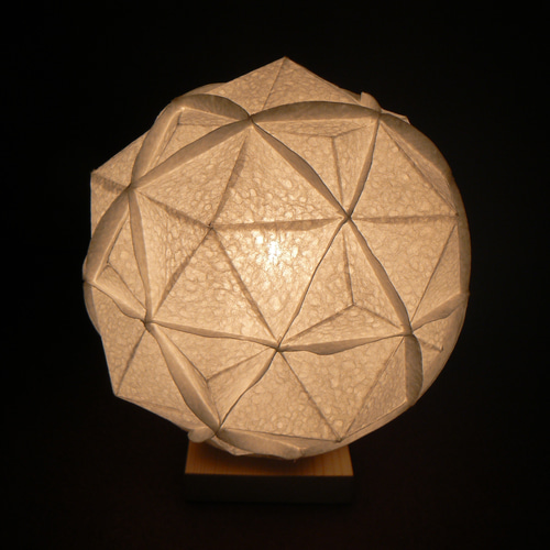 和紙の手作りランプシェード 美濃和紙使用 [稜] 1-1 どこにもない癒し