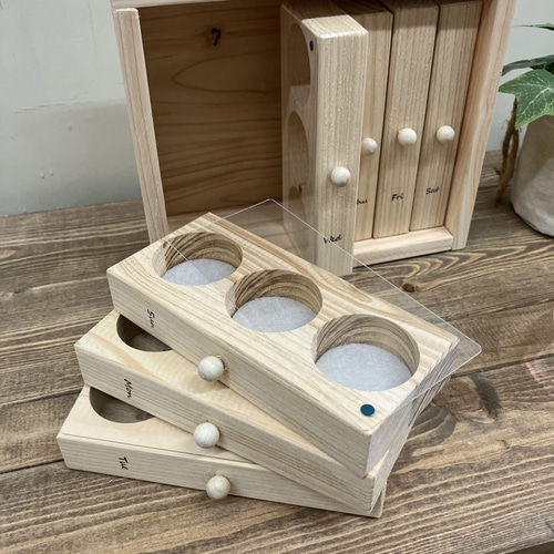 [新品未使用]　薬箱　おしゃれ　木製小物入れ 救急箱 収納ボックス Sサイズ 薬 木製 ファーストエイドボックス