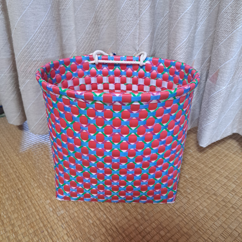 PPバンドかご(模様編み はけご 大)収穫かご、プラカゴ 模様f-赤