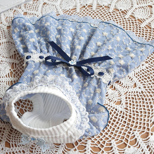 犬服【お袖フリル付き、エレガントワンピース】ハンドメイド犬の服