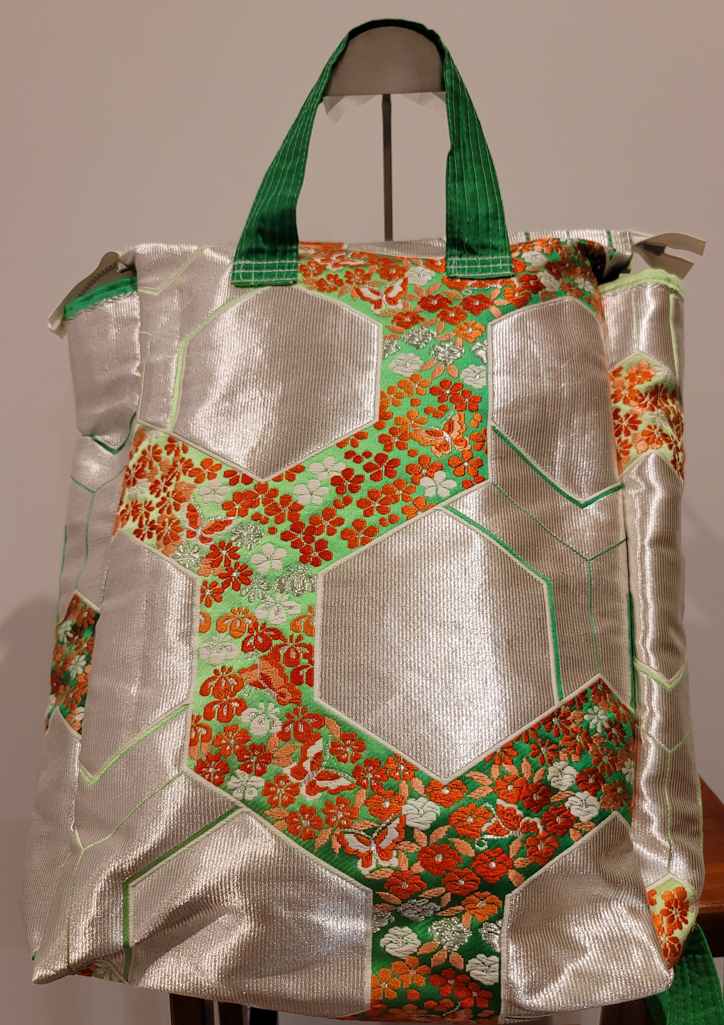 帯リメイク　和柄リュックサック