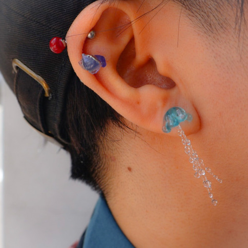 【puniko】クラゲピアス Amazon | PARTISAN 両耳 クラゲ ピアス レディース アクセサリー