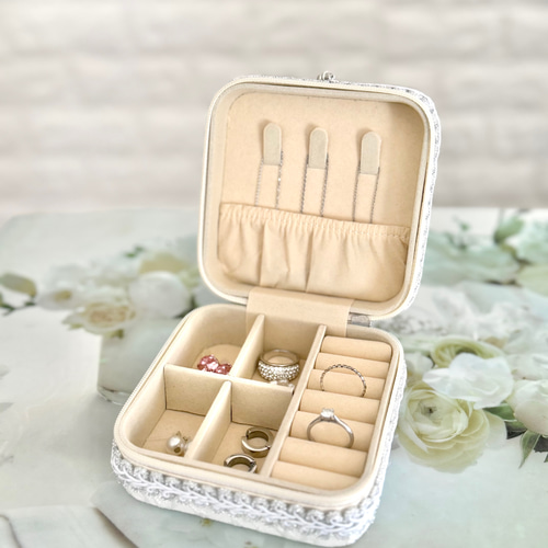 【送料無料!】 小花　小物入れ　ジュエリーケース　ハンドメイド　オーダーメイド 送料無料!】 小花 小物入れ ジュエリーケース ハンドメイド オーダー