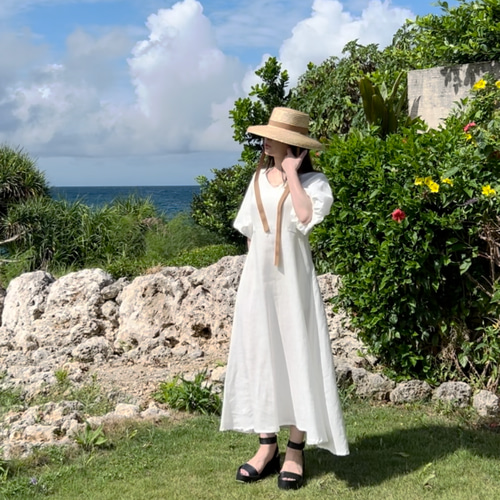 【BHLDN】パフスリーブ ボウフロント Vネック マキシドレス Vネックパフスリーブドレス – KUOSE.com