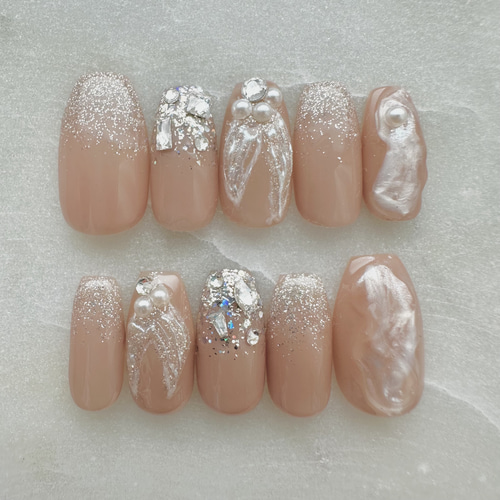 人気デザイン ニュアンスネイル ネイルチップ ハンドメイド ニュアンス - ネイルチップの人気通販 | minne byGMOペパボ 国内最大級