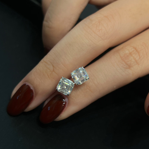 モアサナイトピアス2ct k18 ピアス（スタッド・一粒） パール大好き 