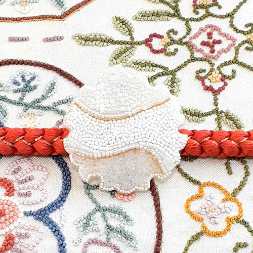 n*o様 オートクチュールビーズ刺繍　ポップコーンブローチ ビーズ刺繍 ポップコーンブローチ - zumigaku | minne 国内最大