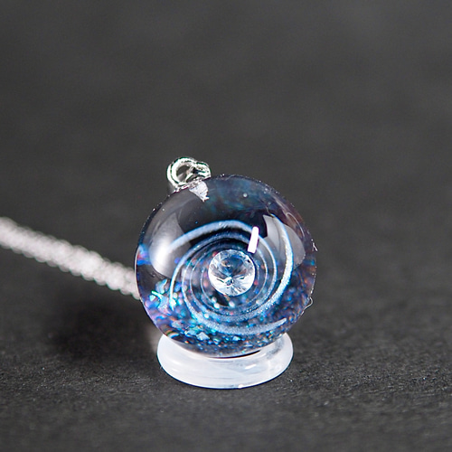 お試し 宇宙玉 18mm レジン ネックレス・ペンダント 星くずと