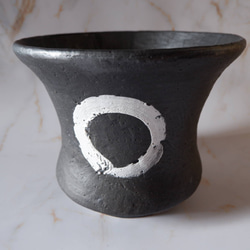 8号白円黒鉢471　塊根植物　多肉植物　盆栽　植木鉢　作家鉢　沖縄 1枚目の画像