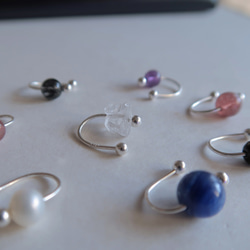 925純銀 馬蹄形 原礦白水晶 鎖珠 轉珠 耳環 免費送禮包裝 第4張的照片