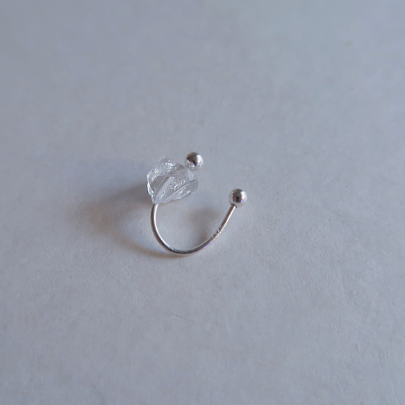 925純銀 馬蹄形 原礦白水晶 鎖珠 轉珠 耳環 免費送禮包裝 第2張的照片