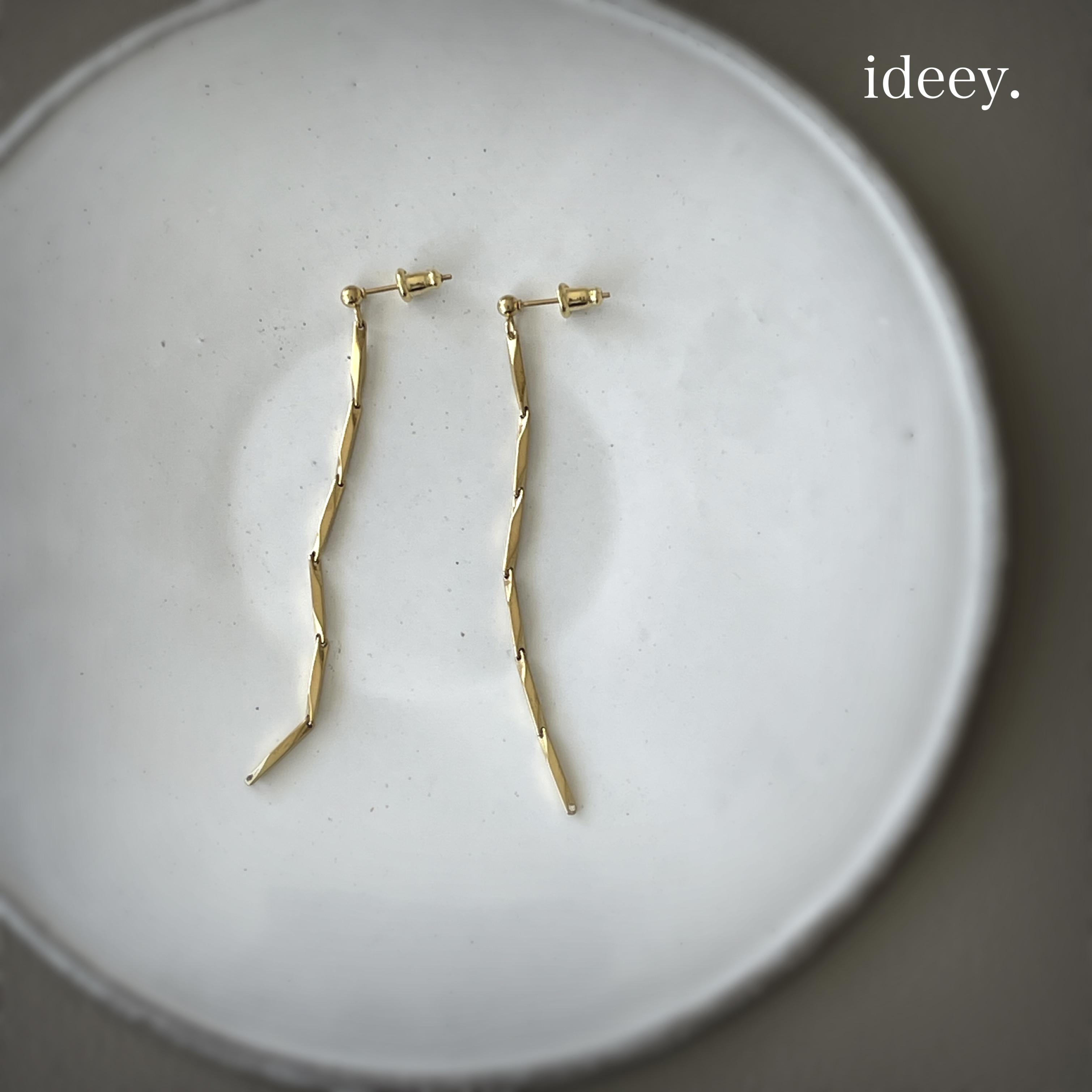 メタルロングチェーンピアス(イヤリング)GD〈497〉