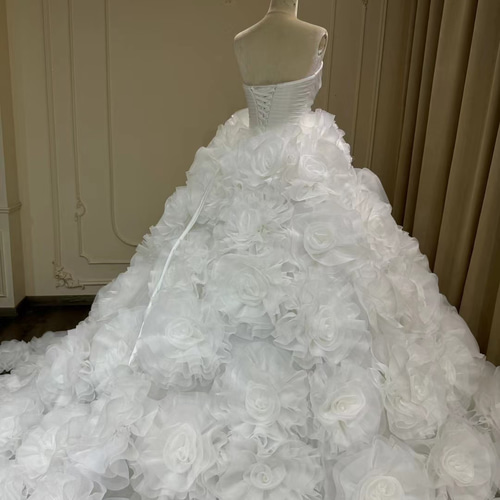 未使用オフショルプリンセスドレス　白 未使用オフショルプリンセスドレス 白