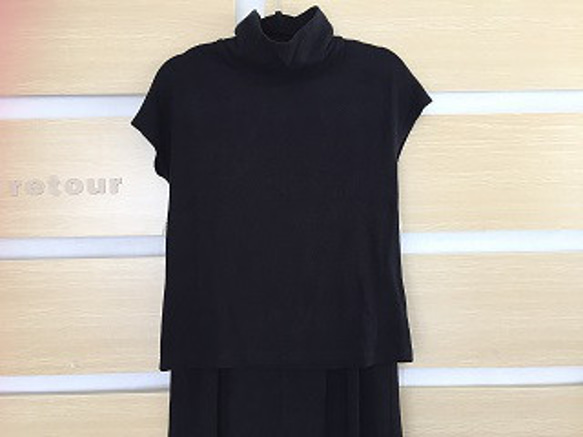 在庫処分セール！！￥11,200→￥1,100-　ハイネックトップスBLK BRN 3枚目の画像