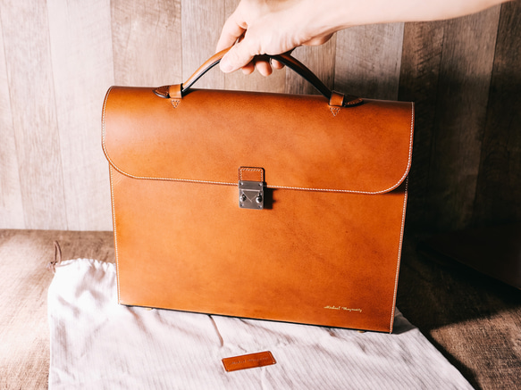 【カスタマイズブッテーロ】手縫いクラシックブリーフケース 