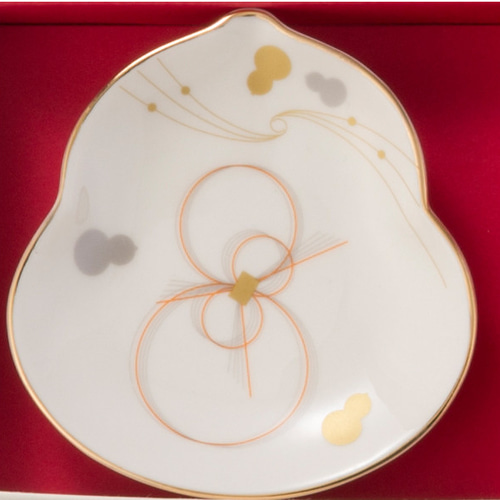 YU-3003A 縁 -yukari- 五様小皿揃 （陶器 磁器 桜 富士 瓢箪 鶴 松竹梅