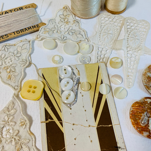 アンティーク 手芸用品 レース 糸 貝ボタン ボタン COCO Classic 通販