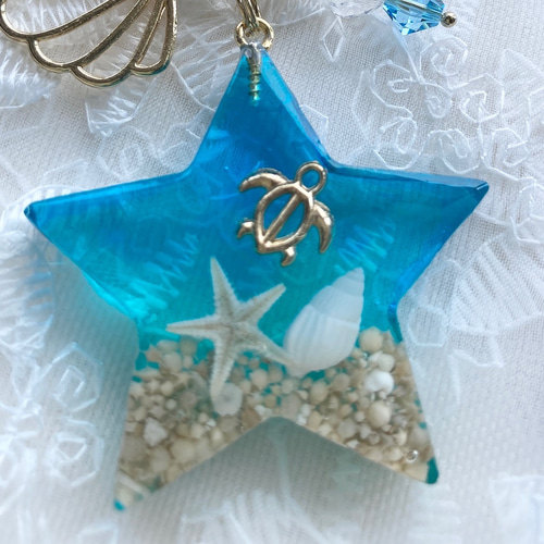キーホルダー 海のチャーム 星 海 チャーム 透明感 貝がら ヒトデ 星の