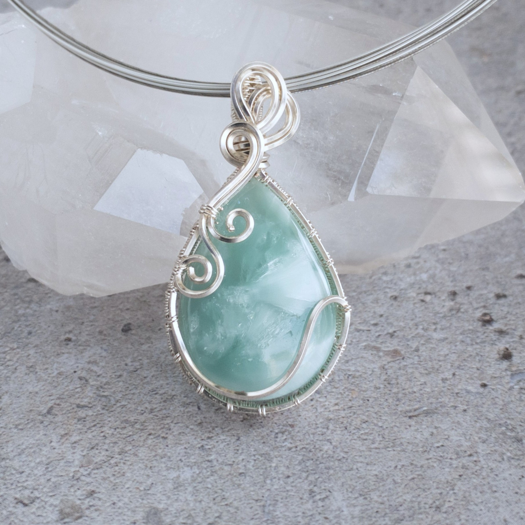 ＜ヘミモルファイト＞スワールカスケード ペンダント