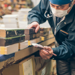 【日本／信州アカマツ】木のブロックメモ 6枚目の画像