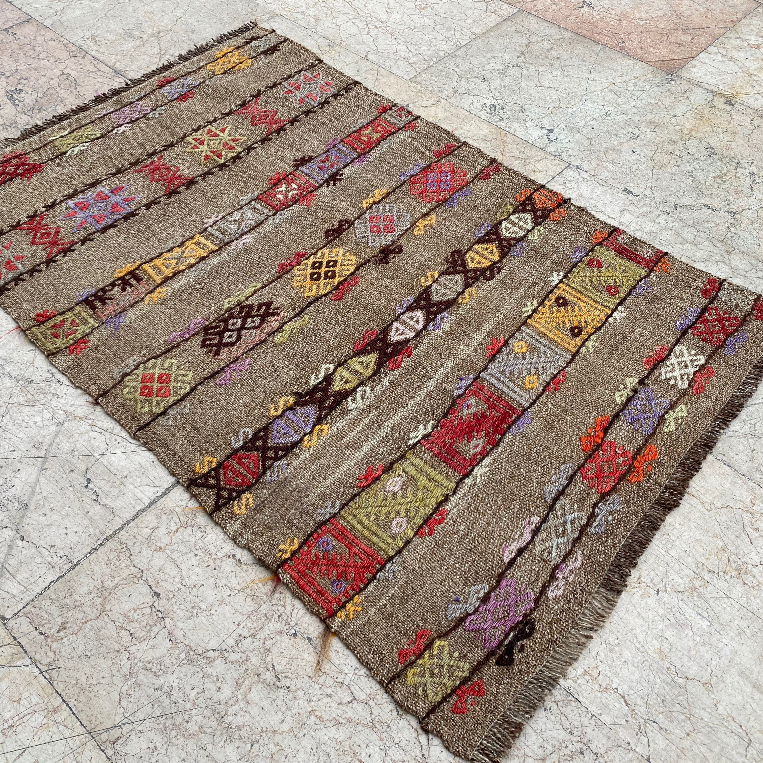 トルコ製手織り　キリム　ラグ 手織りトルコ絨毯 ラグ＆キリム