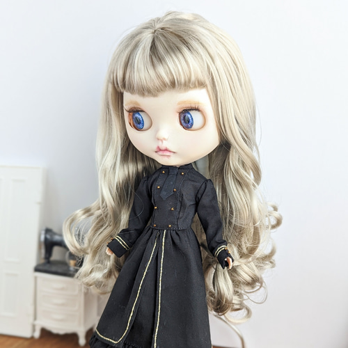 1138※ブライスアウトフィット※黒の軍服風ワンピース その他人形 kinoko