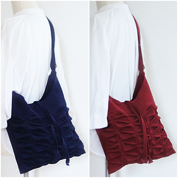 ［売約済］ひらひらショルダーバッグコーデュロイネイビー＆ボルドー 1枚目の画像