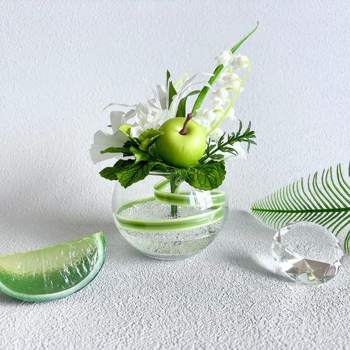 スイーツ風アレンジ（青りんご）▫️フラワーアレンジ フラワーアレンジメント スイーツ風アレンジ（青りんご）▫️フラワーアレンジ フラワー