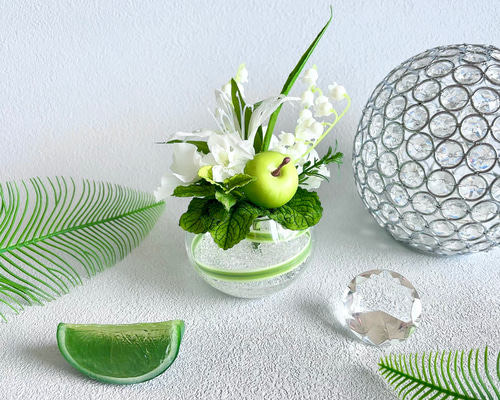 スイーツ風アレンジ（青りんご）▫️フラワーアレンジ フラワーアレンジメント スイーツ風アレンジ（青りんご）▫️フラワーアレンジ フラワー