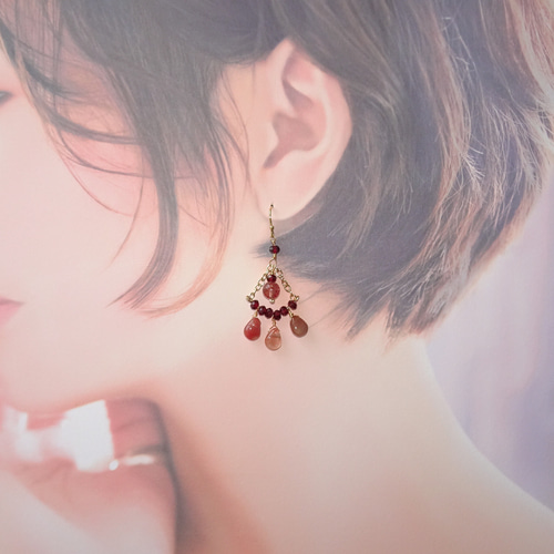 宝石質アンデシン・ガーネット・ストロベリークォーツ ゆらゆらピアス 