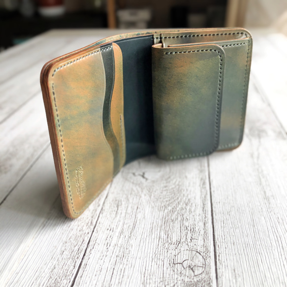 完成品 Horweenシェルコードバングリーン×マーブルブラック 二つ折り ミニウォレット 総手縫 6枚目の画像