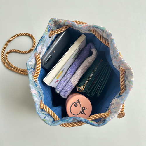 ゴブラン織ホワイトガーデン柄の巾着バッグ Sサイズ ◇Mサイズ