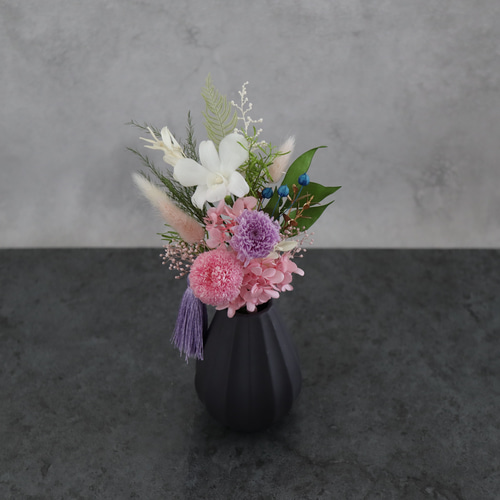 仏花　プリザーブドフラワー　ピンクとパープル系　花器なし 仏花 プリザーブドフラワー ピンク系 花器なし - メルカリ