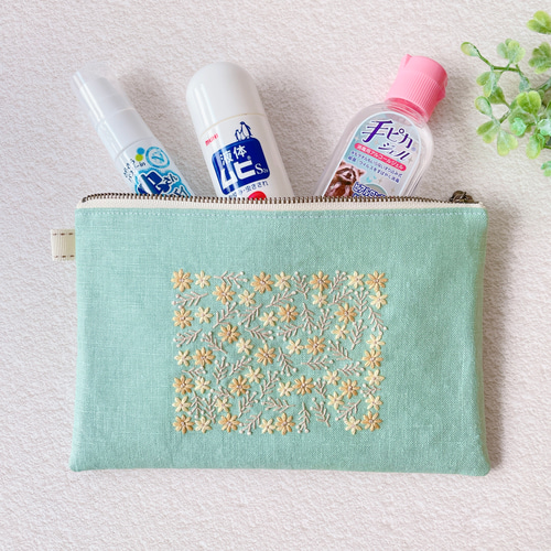 20センチファスナー手刺繍フラットポーチ（グリーン） ポーチ