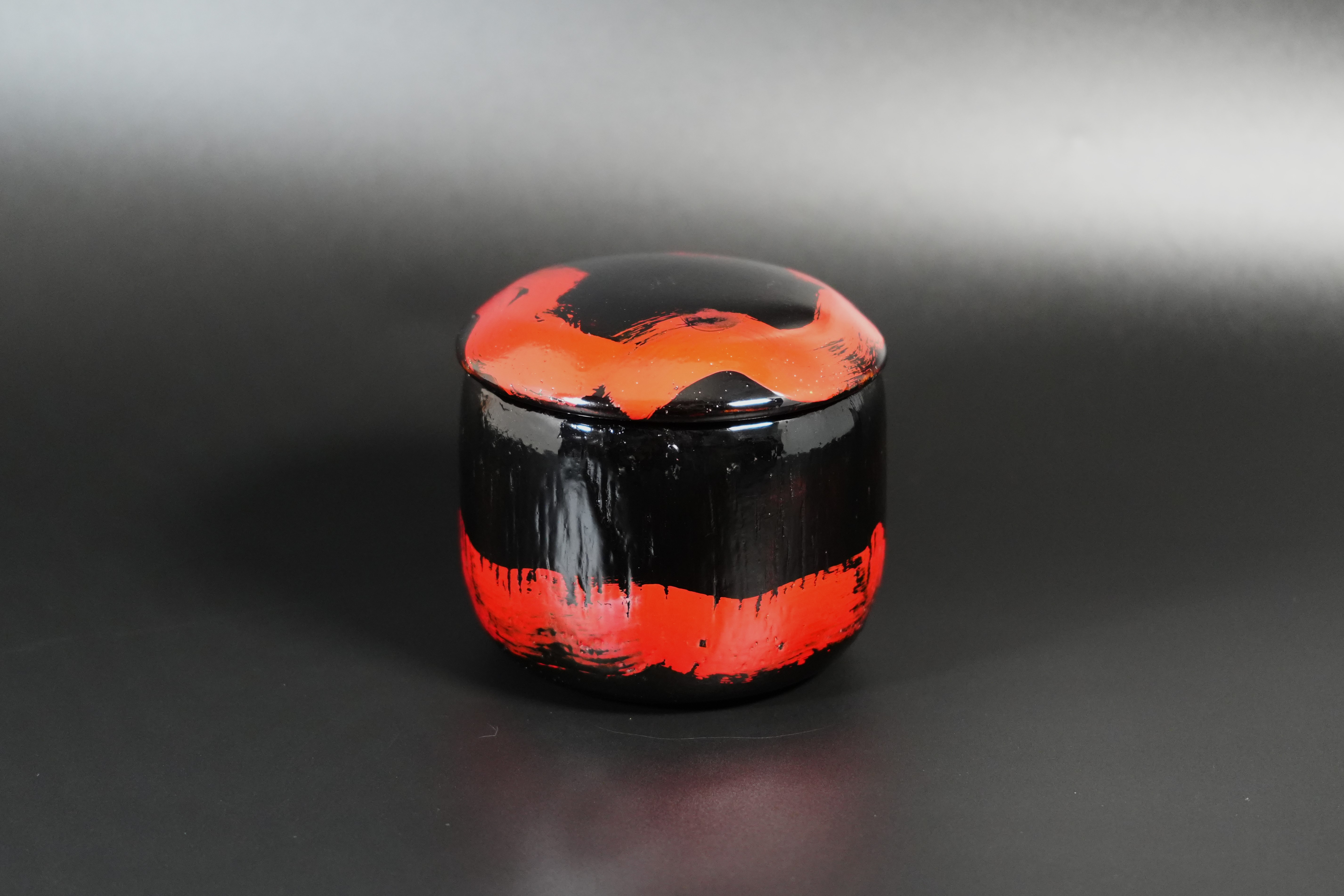 Urushie Box  - Aka    001