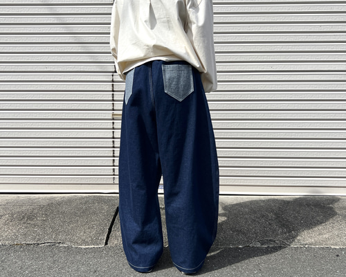 FACADE PATTERN クリーム色 ワイドパンツ 前後ポケット付き FACADE PATTERN クリーム色 ワイドパンツ 前後ポケット付き