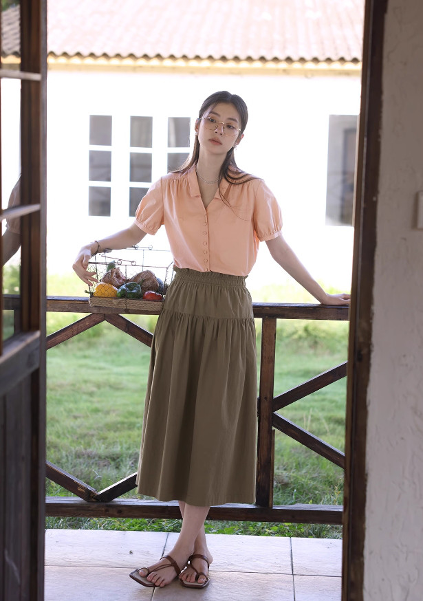 大人可愛い半袖ブラウス　コットン