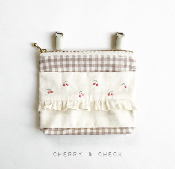 さくらんぼ刺繍 ファスナータイプの移動ポケット その他入園グッズ