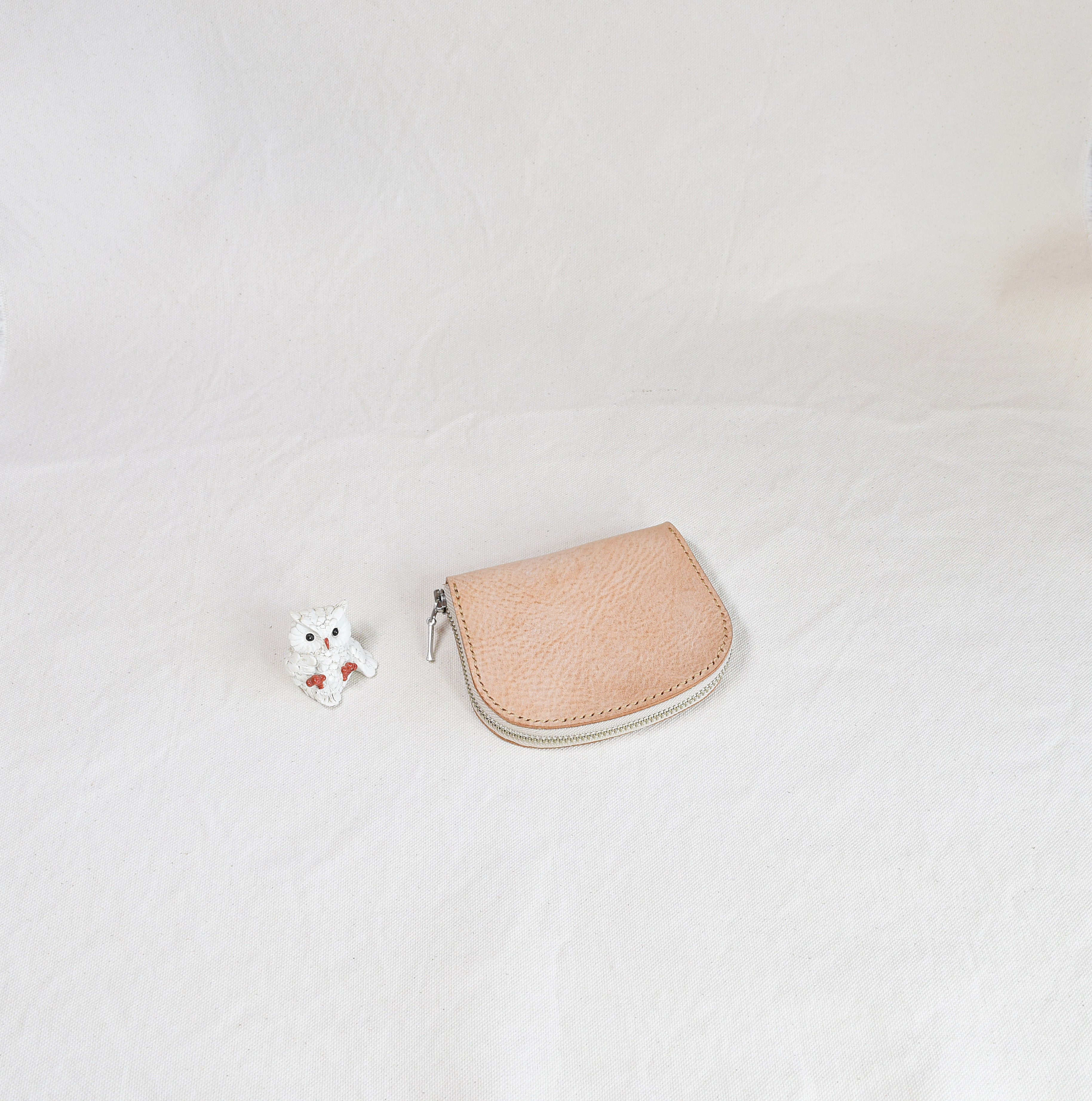 ラウンドファスナーショートウォレット　RFS 85