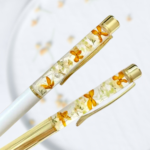 403 ハーバリウムボールペン　5本セット　ハンドメイド　金木犀入り 金木犀プリザーブドフラワーのハーバリウムボールペン 名入れ