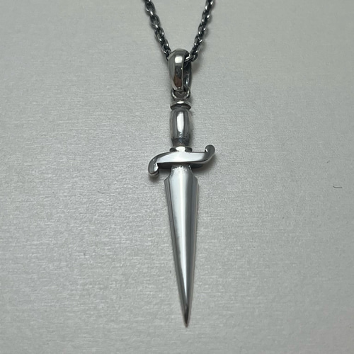 在庫処分 半額 silver925】オールドスクールタトゥー ダガーペンダント アクセサリー