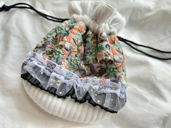 ぴろろ様専用 ハンドメイド ハートポーチ まんまる巾着ポーチ